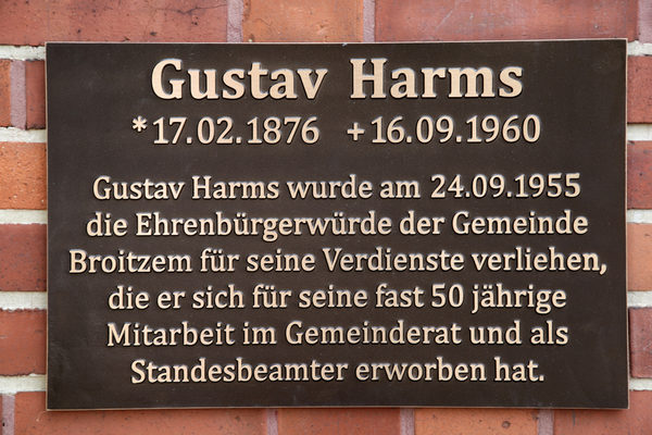 Ehrentafel Gustav Harms (Wird bei Klick vergrößert)