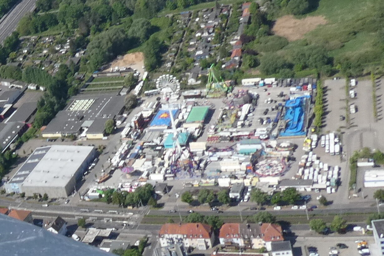 Luftbild Schützenplatz - Frühjahrsmesse Mai 2025 (Wird bei Klick vergrößert)