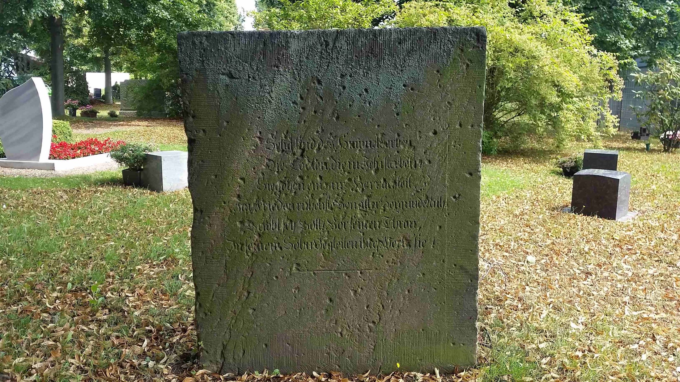 Grabstein 1794 (Wird bei Klick vergrößert)