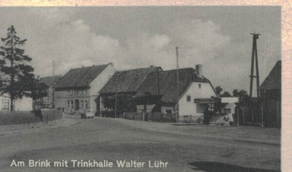 Brink, Feuerwehrhaus mit Kiosk 1953 (Wird bei Klick vergrößert)