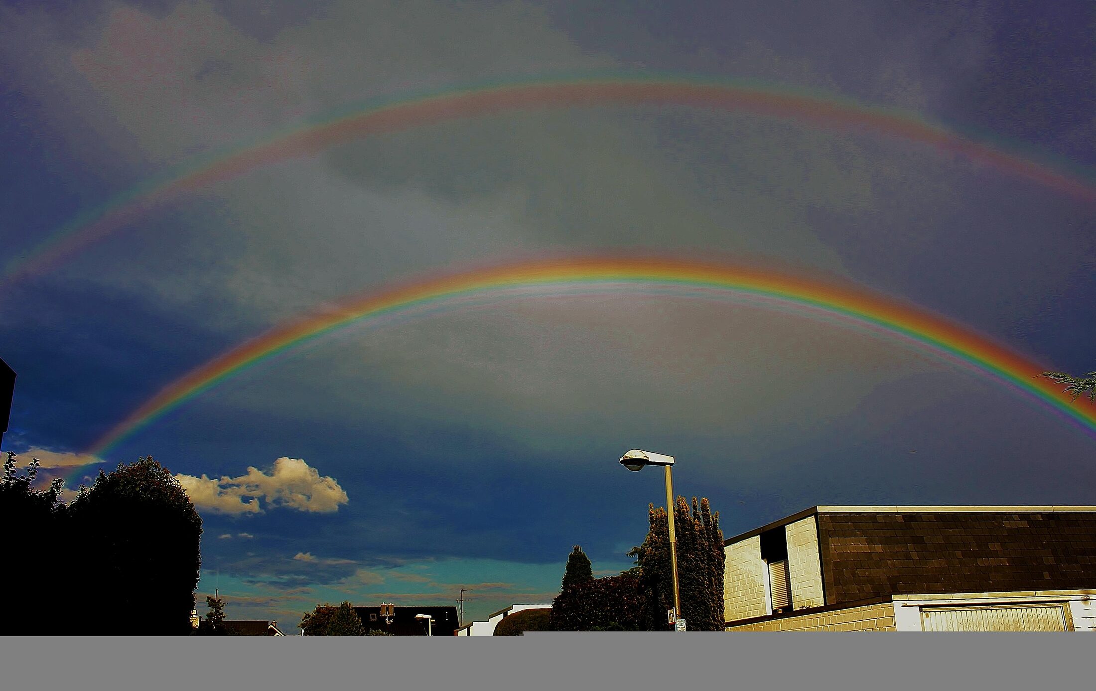 Doppelregenbogen 15.8.15 (Wird bei Klick vergrößert)