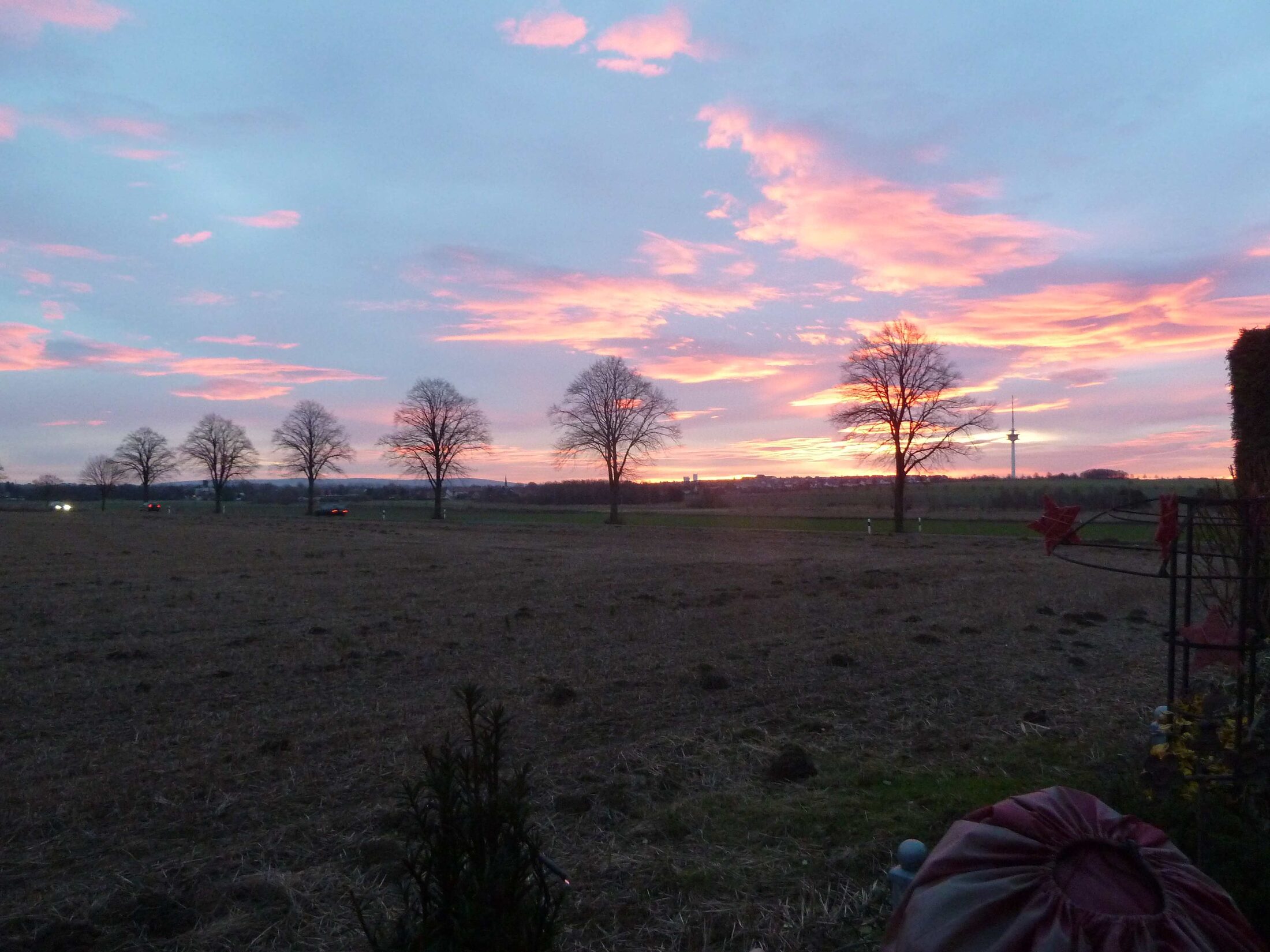 Roter Himmel 21.12.13 (Wird bei Klick vergrößert)