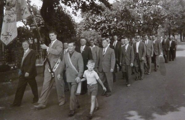 Umzug 1959 (Wird bei Klick vergrößert)