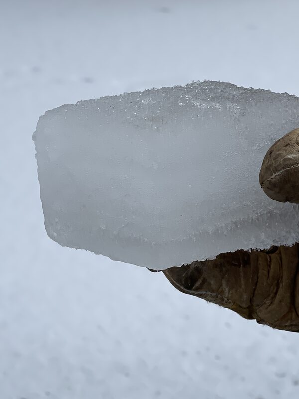 Eisstück aus dem Südsee (Wird bei Klick vergrößert)