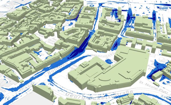 3D-Darstellung der Starkregenanalyse im Bereich des Bohlwegs und des Schloßplatzes für ein außergewöhnliches Ereignis mit Starkregenindex 7 (Wird bei Klick vergrößert)