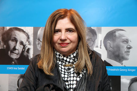 Ein Foto zeigt Sibylle Lewitscharoff, Preisträgerin des Wilhelm Raabe-Literaturpreises 2011.