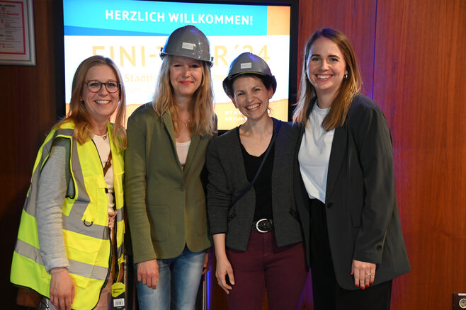 Das Team des CBBS auf der "Baustelle" im Großen Saal (Wird bei Klick vergrößert)