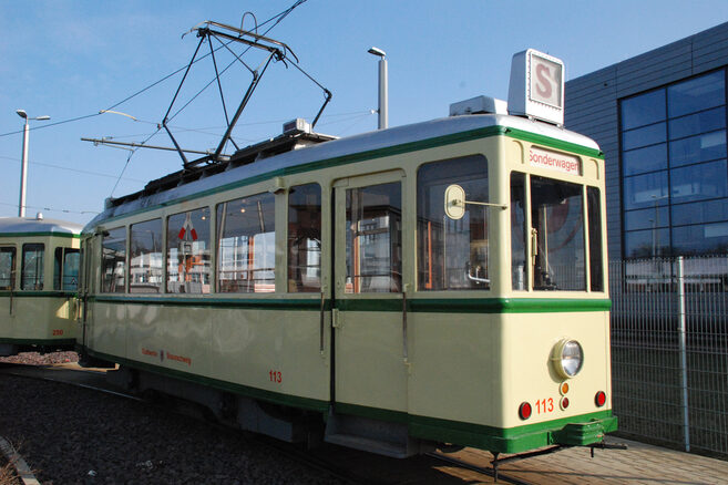 Historische Straßenbahn (Wird bei Klick vergrößert)