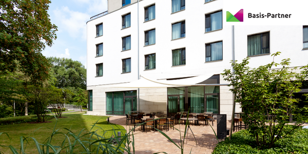 Steigenberger Parkhotel außen