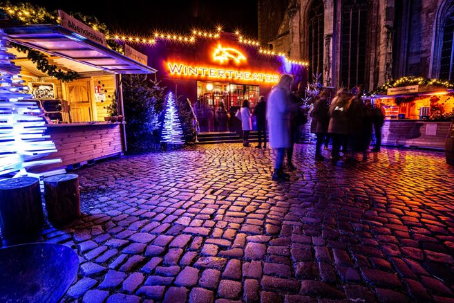 Wintertheater (Wird bei Klick vergrößert)
