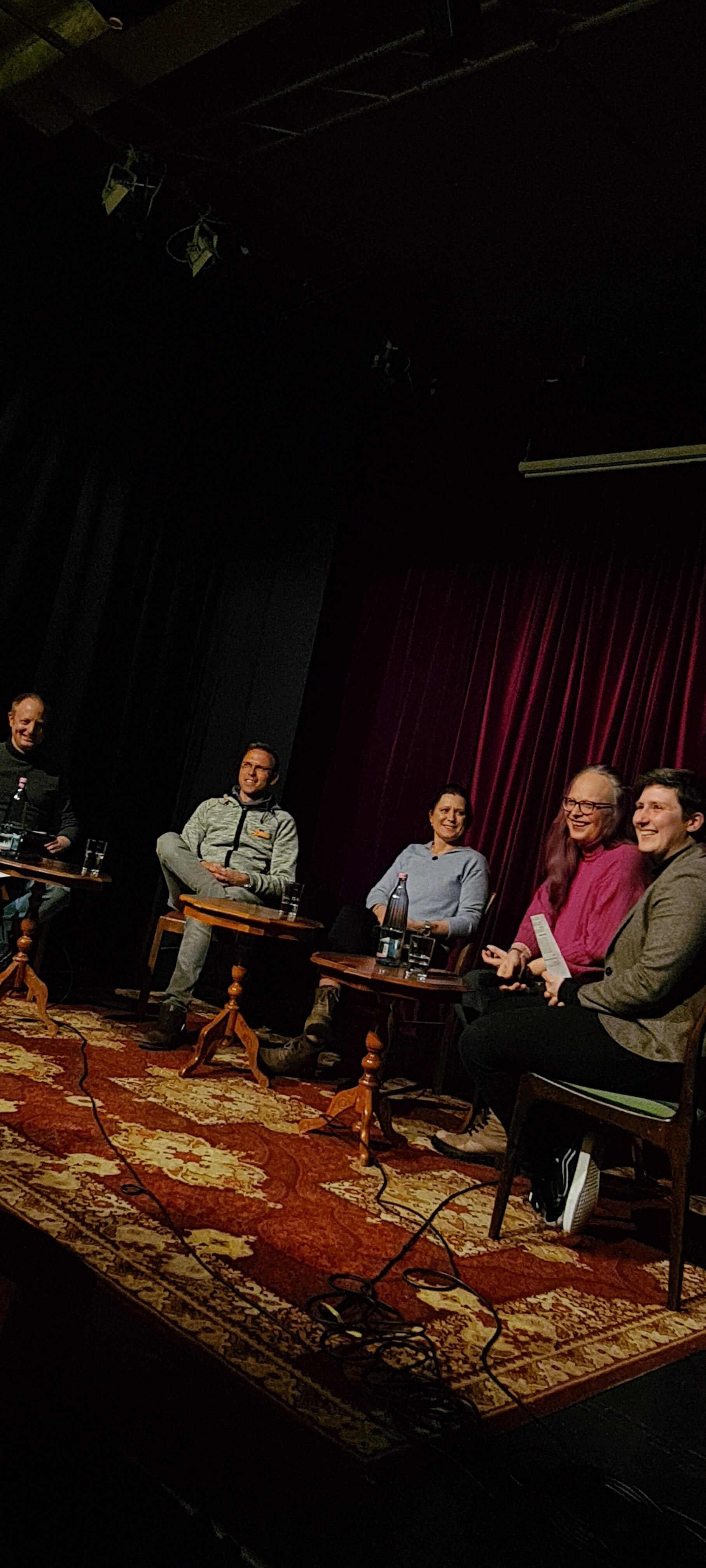 Podiumsdiskussion (Wird bei Klick vergrößert)