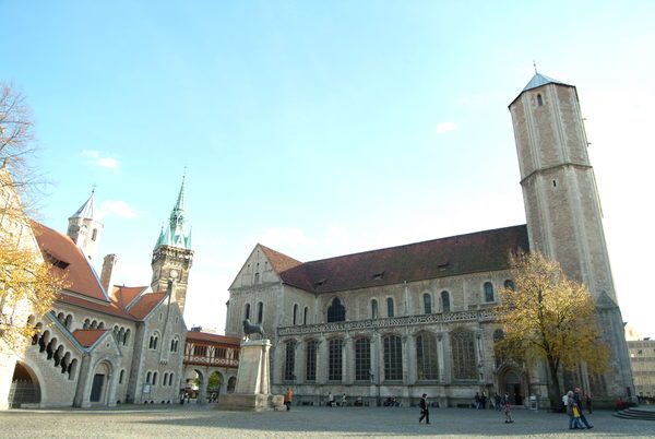 Der Braunschweiger Dom St. Blasii (Wird bei Klick vergrößert)