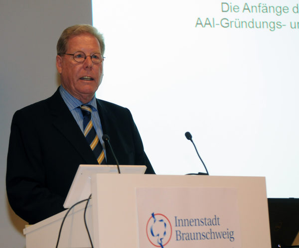 Klaus Ebinger (AAI-Gründungs- und ehem. Vorstandsmitglied) (Wird bei Klick vergrößert)