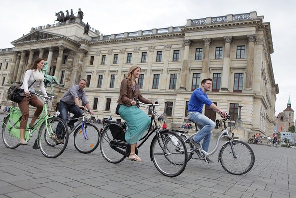 Die zahlreichen Veranstaltungen und Aktionen in Braunschweig rund ums Fahrrad bieten für jeden Radfan die richtige Ansprache. (Wird bei Klick vergrößert)