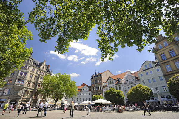 Mit seinen lebendigen Plätzen wie dem Kohlmarkt lädt Braunschweig dazu ein, den Urlaub in der Löwenstadt zu verbringen. (Wird bei Klick vergrößert)
