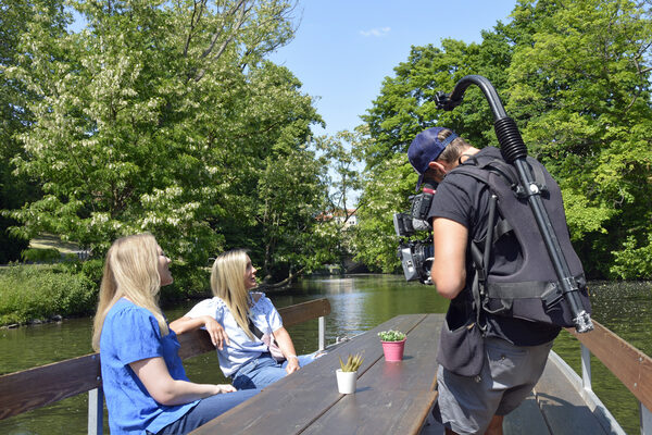 Bei einem Tag voller Freizeitaktivitäten braucht es auch eine Pause auf der Oker. (Wird bei Klick vergrößert)