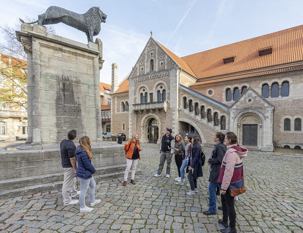 Für die Gästeführerausbildung der Volkshochschule Braunschweig sind noch wenige Restplätze verfügbar. (Wird bei Klick vergrößert)