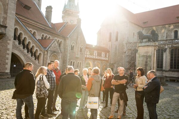 Drei Stadtführungen am 28. und 29. April zeigen die gruseligen Seiten Braunschweigs und sorgen bei Groß und Klein für eine schaurige Atmosphäre zu Walpurgis. (Wird bei Klick vergrößert)