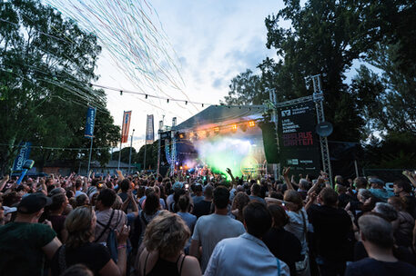 Braunschweig startet in die Open-Air-Saison: Der Applaus Garten lädt ab dem 28. Mai zu abwechslungsreichen Konzerten unter freiem Himmel ein.