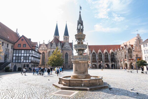 Braunschweig feiert den Tag der Hanse mit Stadtführungen und Souvenirs. (Wird bei Klick vergrößert)