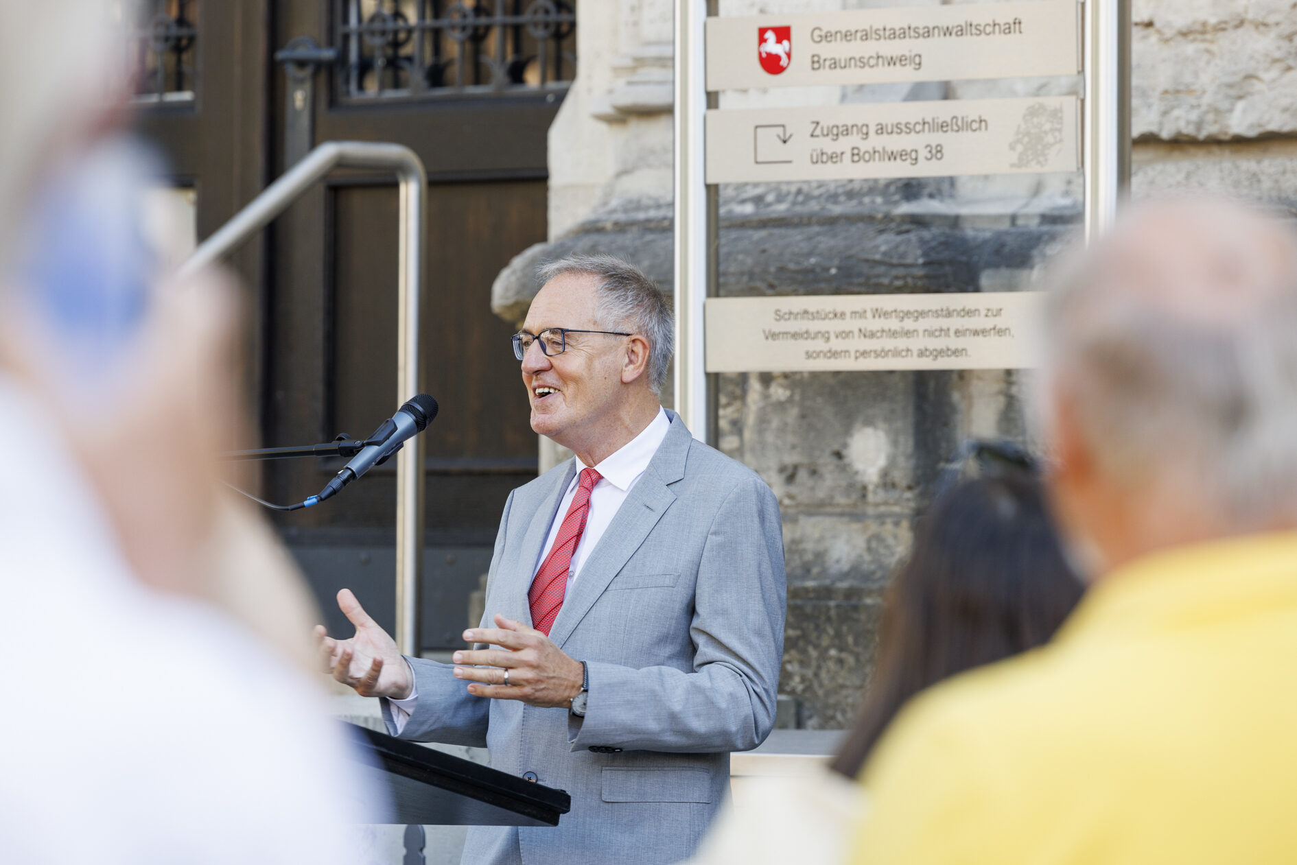 Eröffnung Fritz-Bauer-Platz (Wird bei Klick vergrößert)
