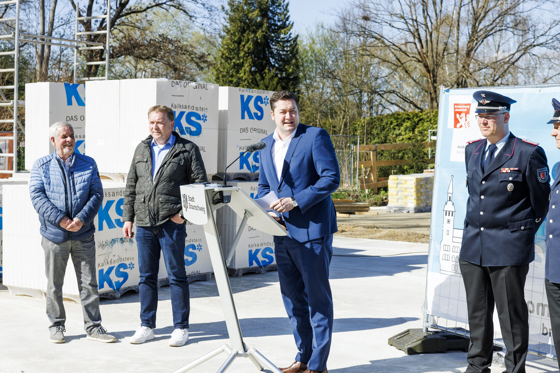 Grundsteinlegung FFW Stöckheim (Wird bei Klick vergrößert)