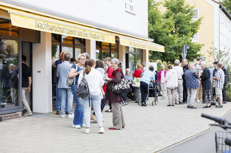 Das Bild zeigt das Nachbarschaftszentrum im Siegfriedviertel.