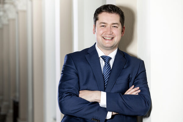 OB Dr. Kornblum (Wird bei Klick vergrößert)