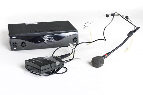 Kopf-Funk-Mikrofonset, AKG Perception 45 (Wird bei Klick vergrößert)