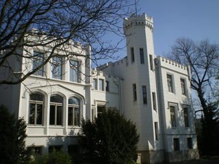 Musikschule, Gebäude Augusttorwall