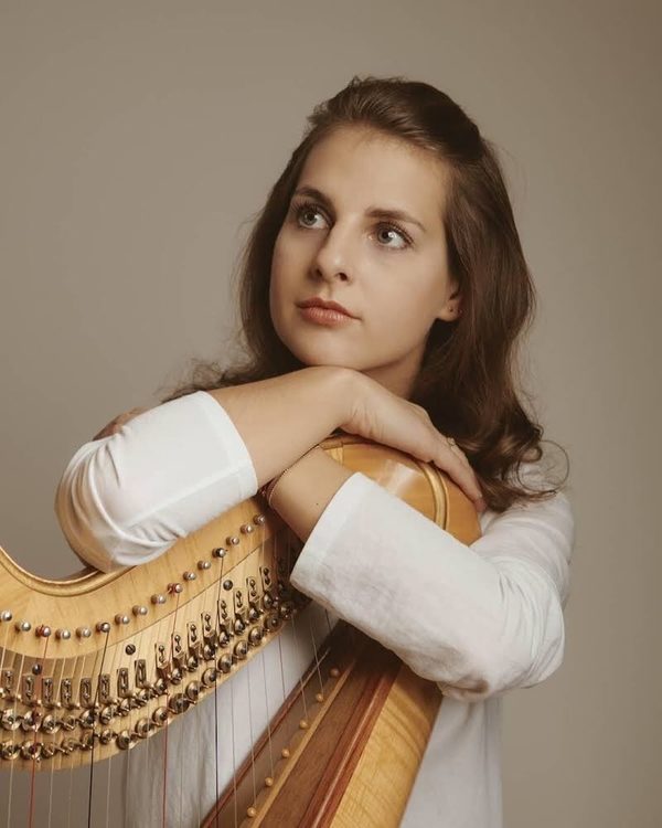 Joanna Liberadzka - Harfe (Wird bei Klick vergrößert)