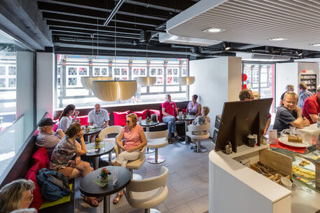 Café in der Touristinfo