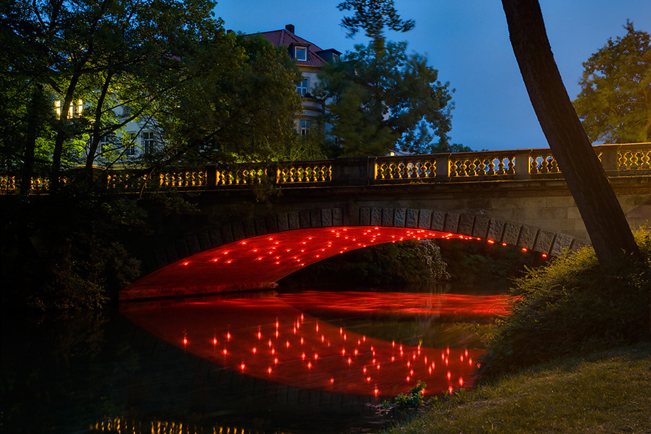 Theaterbrücke (Zoom on click)