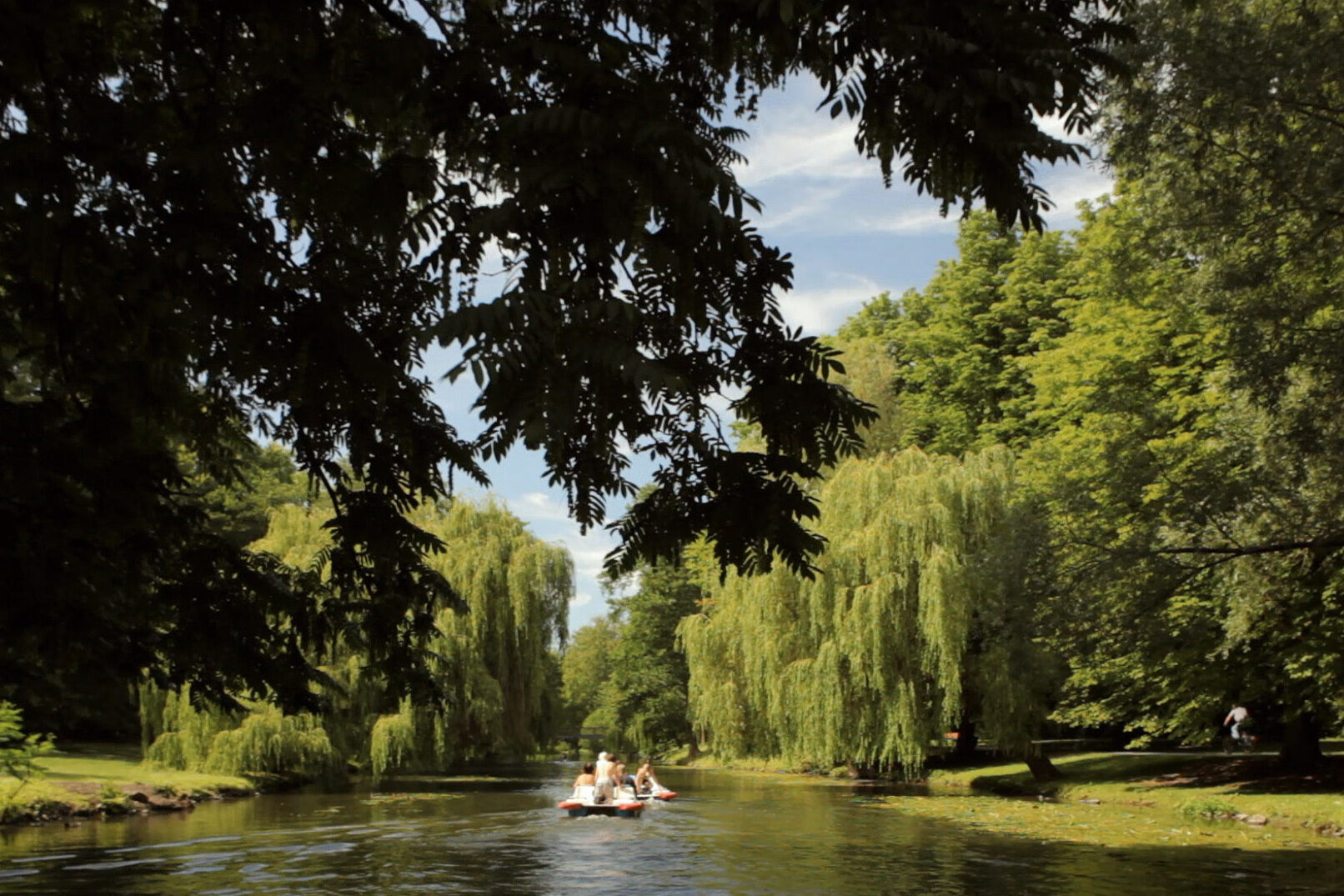 Auf der Oker (Wird bei Klick vergrößert)