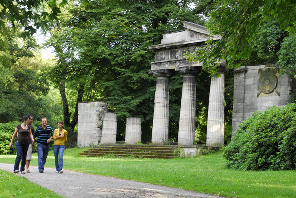 Portikus im Bürgerpark (Wird bei Klick vergrößert)