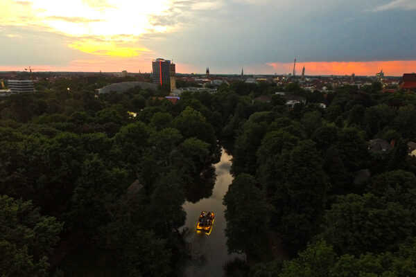 Abendfahrt auf der Oker (Wird bei Klick vergrößert)