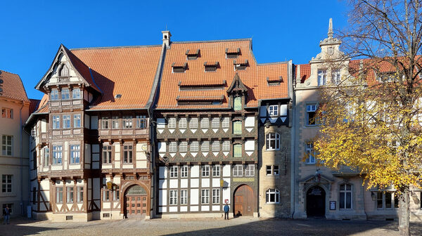 Burgplatz 2, 2a (Wird bei Klick vergrößert)