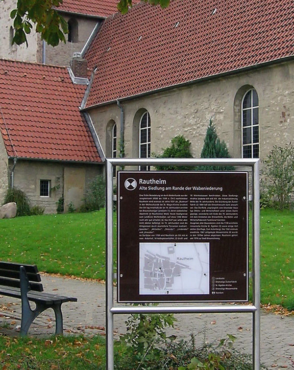 Eine Station des Kleine-Dörfer-Wegs ist der Ortskern von Rautheim (Wird bei Klick vergrößert)