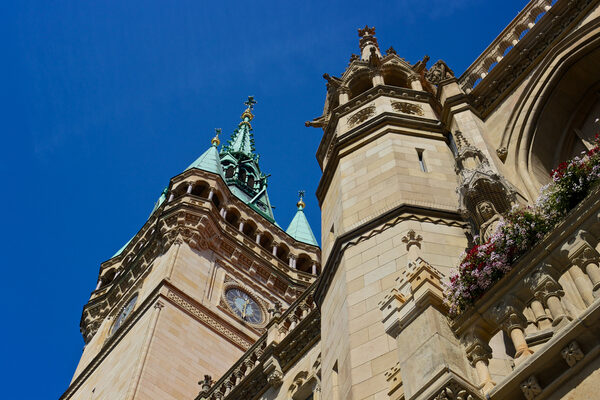 Rathaus-Altbau (Zoom on click)