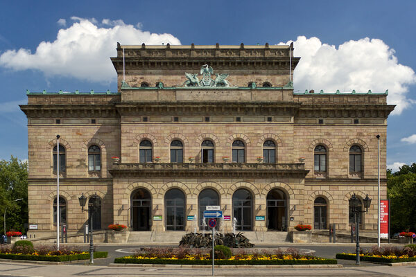 Staatstheater (Wird bei Klick vergrößert)