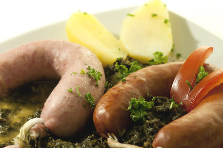 Braunkohl mit Bregenwurst