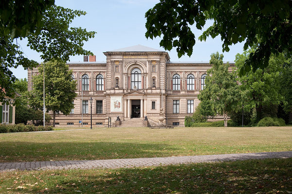 Herzog August Bibliothek Wolfenbüttel (Zoom on click)