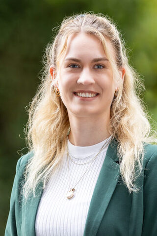 Nathalie Ritter; Volontärin Bereich Kommunikation